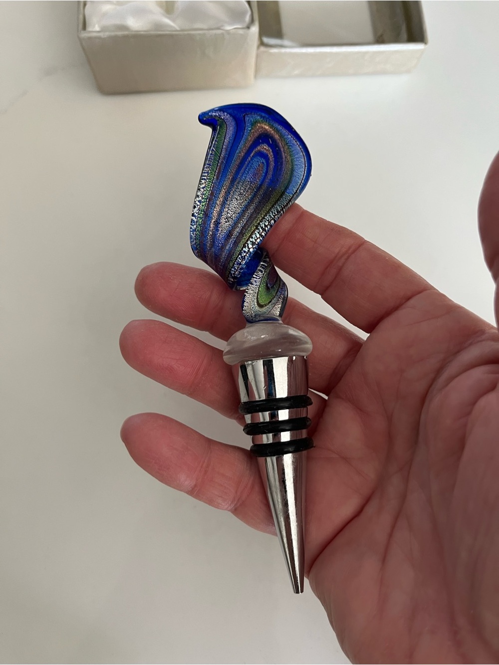 NWOT beautiful blue/green/gold glass bottle stopper with silver tone bottom